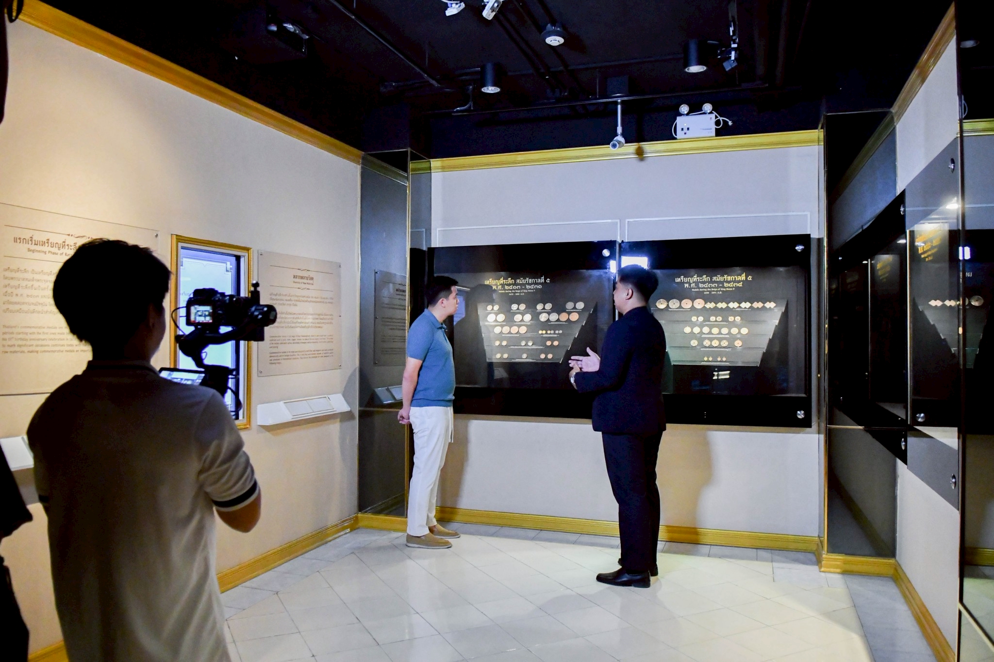 LINE_ALBUM_250468 Anakyn TV_250428_5.jpg