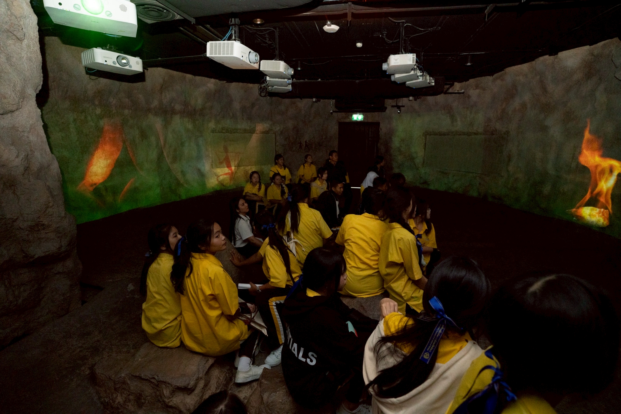 LINE_ALBUM_โรงเรียนเมืองพัทยา 11_250806_5.jpg