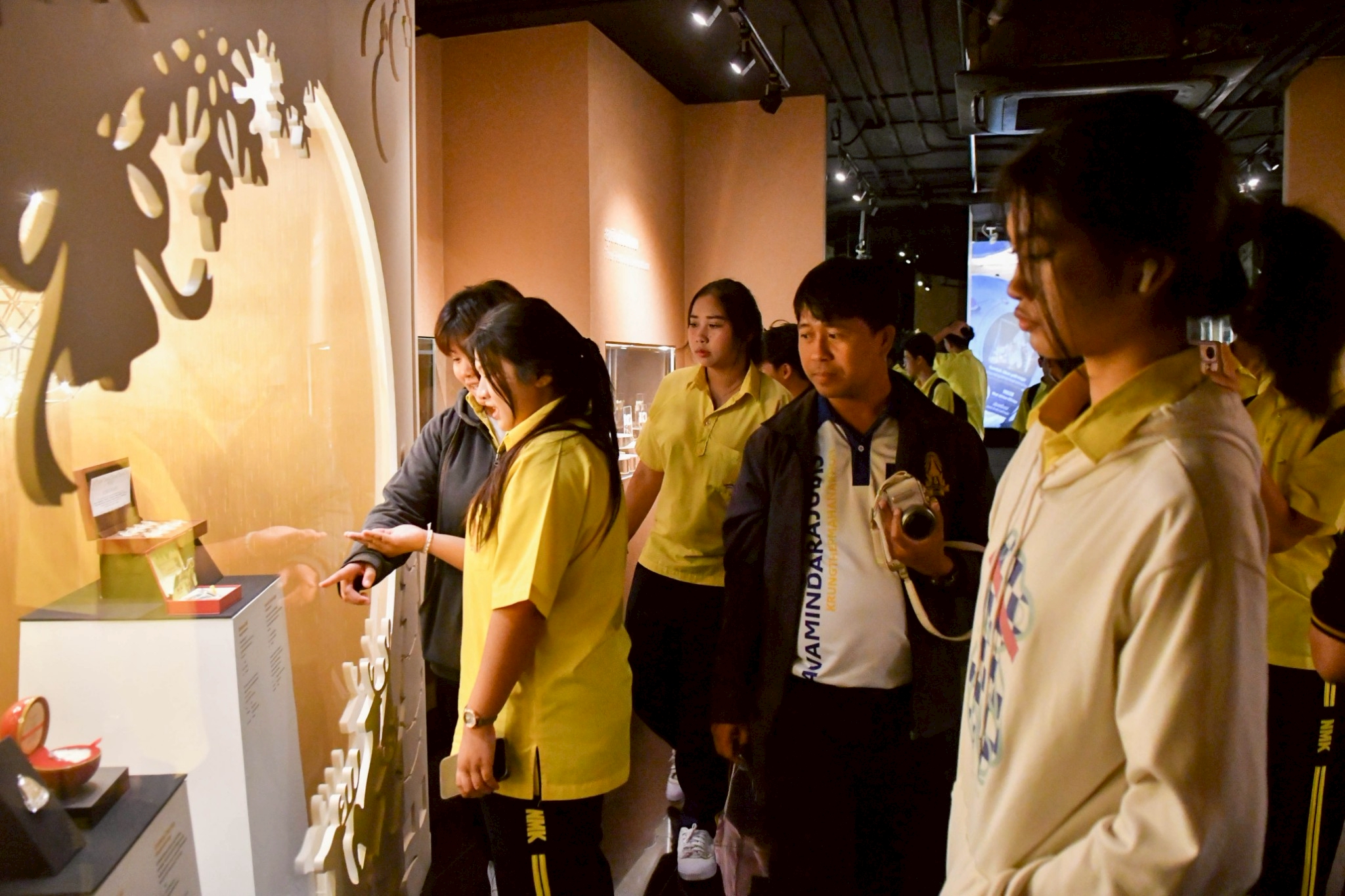 LINE_ALBUM_082768 โรงเรียนนวมินทราชูทิศ กรุงเทพมหานค_8.jpg