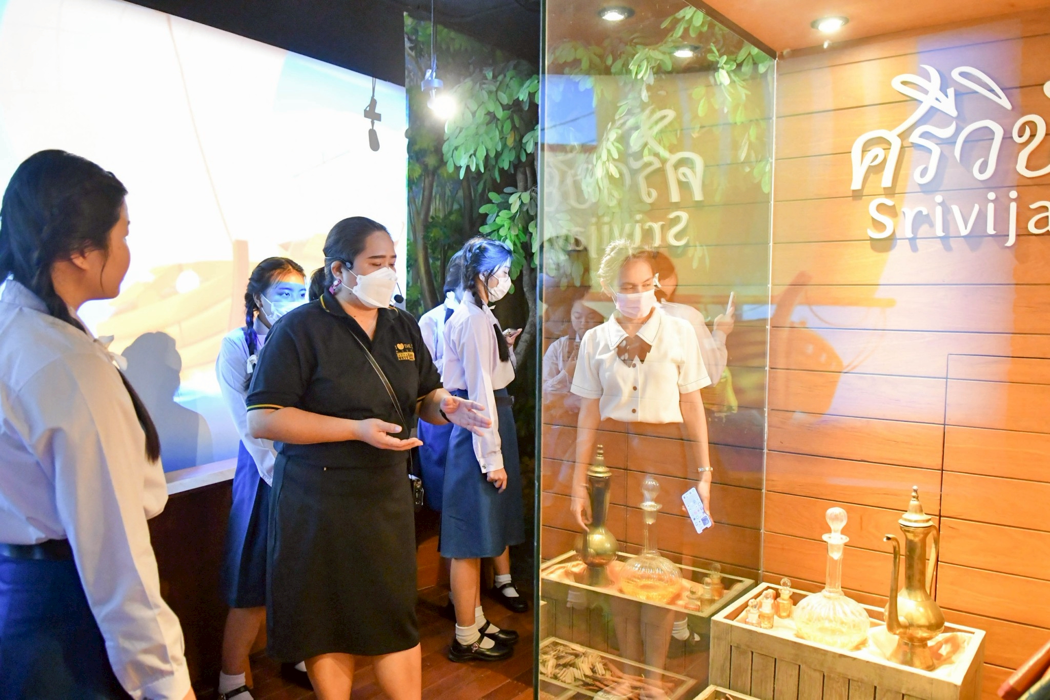 LINE_ALBUM_082268 โรงเรียนอัสสัมชัญคอนแวนต์_250912_5.jpg