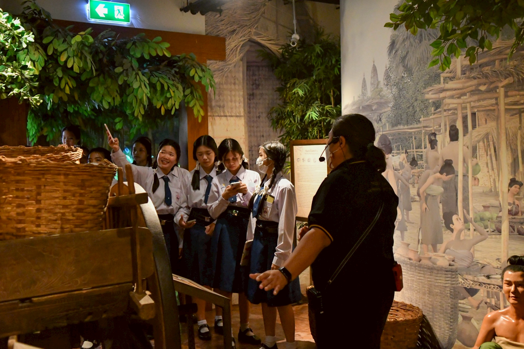 LINE_ALBUM_082268 โรงเรียนอัสสัมชัญคอนแวนต์_250912_6.jpg