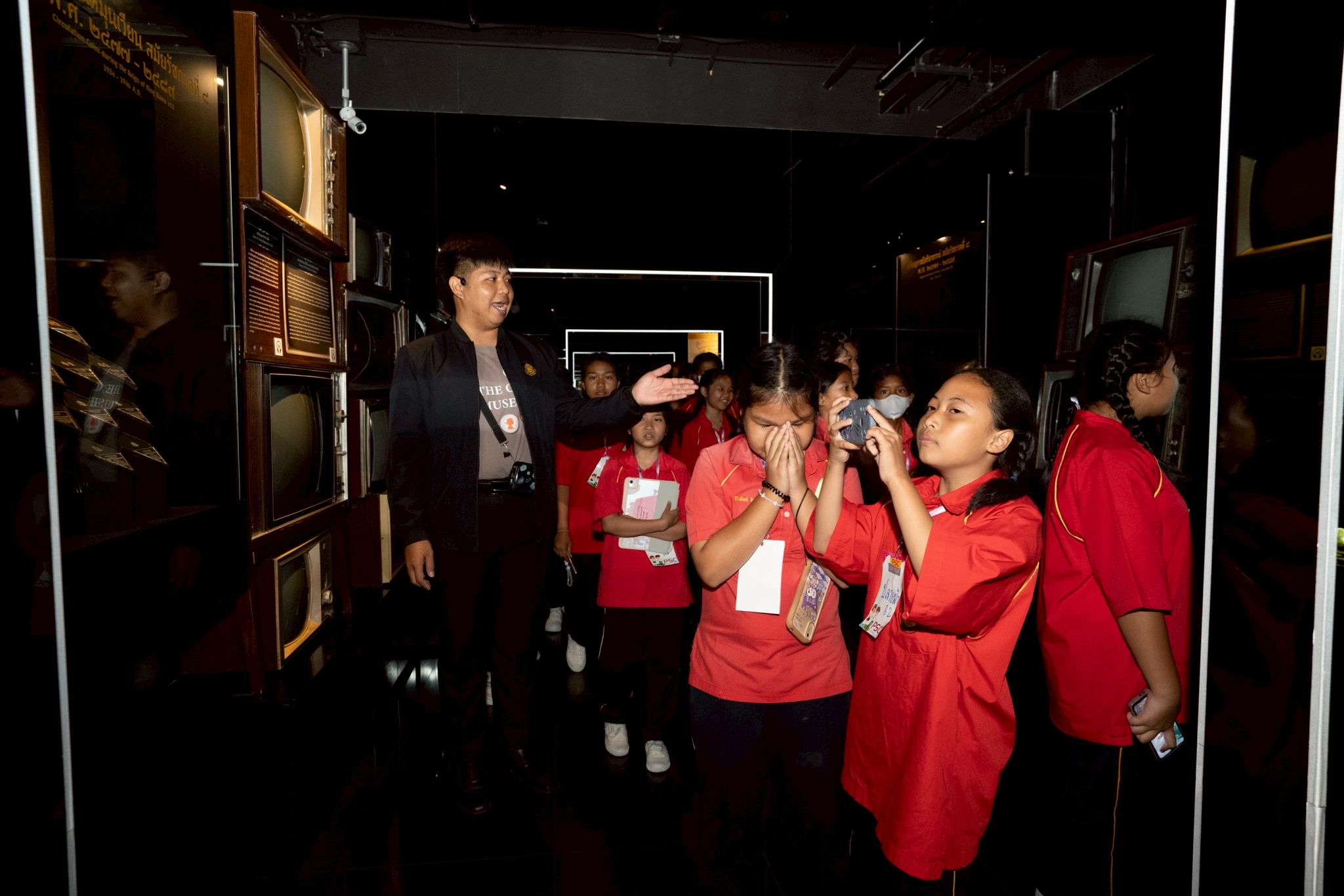 LINE_ALBUM_40968 โรงเรียนนครนนท์วิทยา 1 วัดท้ายเมือง_25.12.jpg