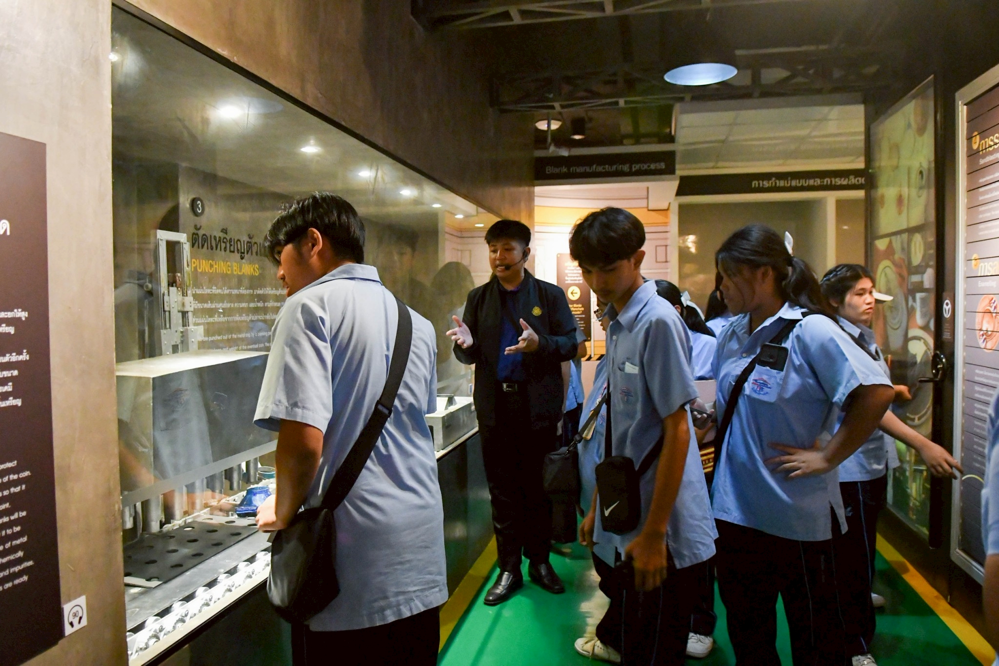LINE_ALBUM_082968 โรงเรียนบ้านค่าย_250911_2.jpg