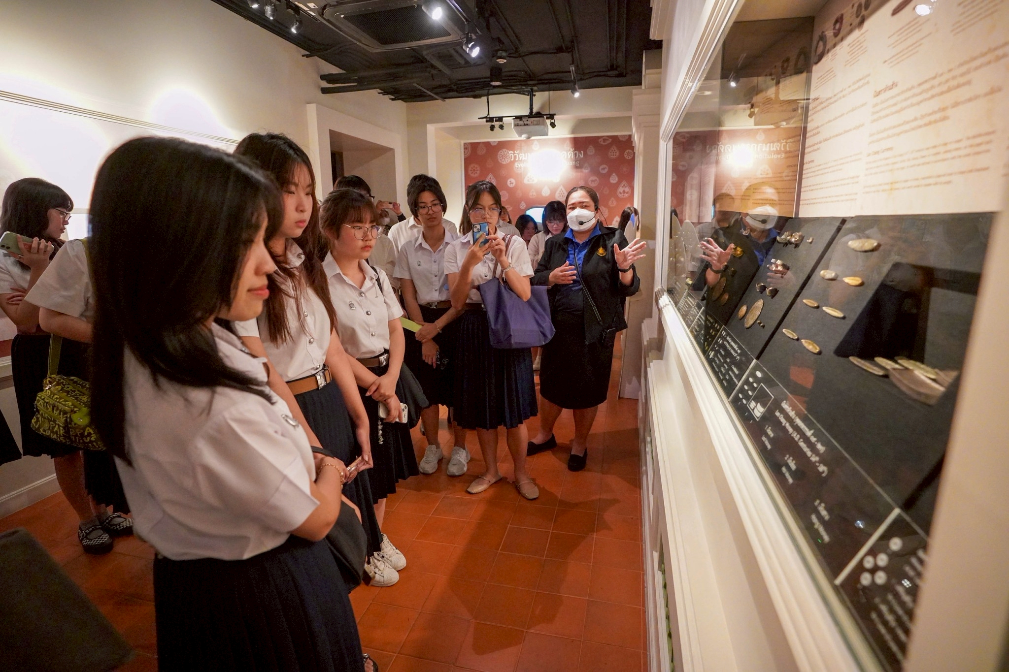 LINE_ALBUM_68-10-09 ภาควิชาบรรณารักษ์ศาสตร์ อักษรศาสต_14.jpg
