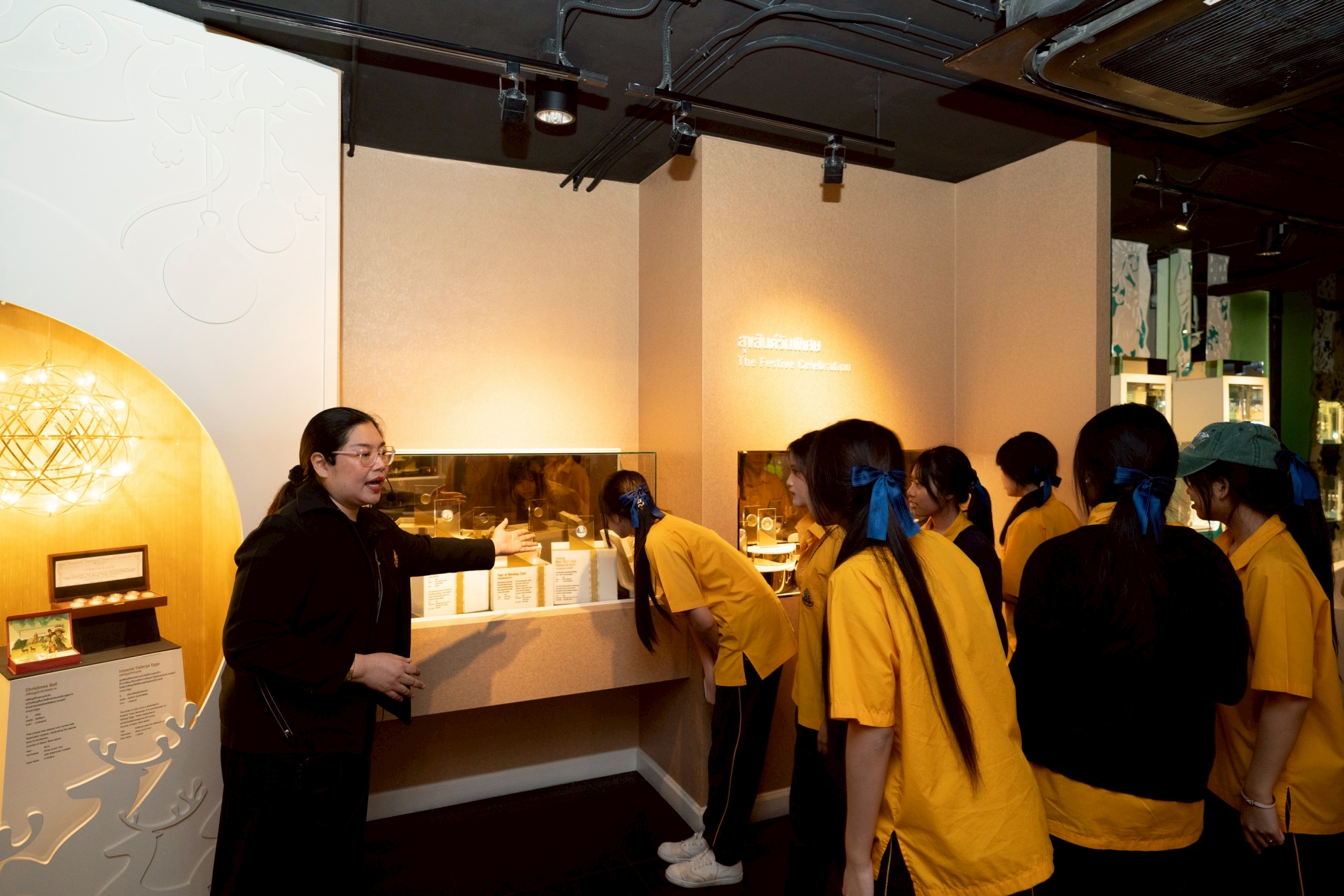 LINE_ALBUM_281068 โรงเรียนรัตนโกสินทร์สมโภชบางขุนเท_2.6.jpg