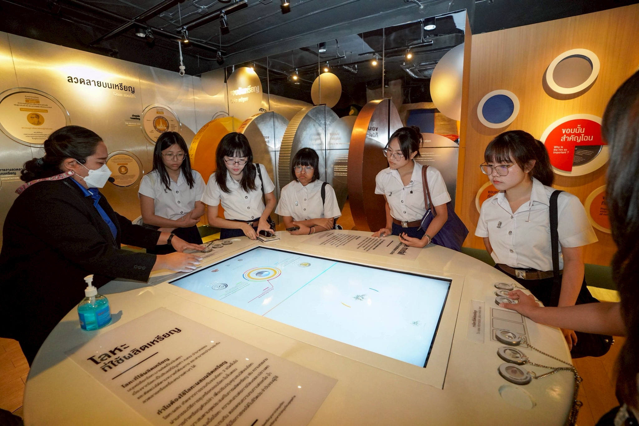 LINE_ALBUM_68-10-09 ภาควิชาบรรณารักษ์ศาสตร์ อักษรศาสต_4.jpg
