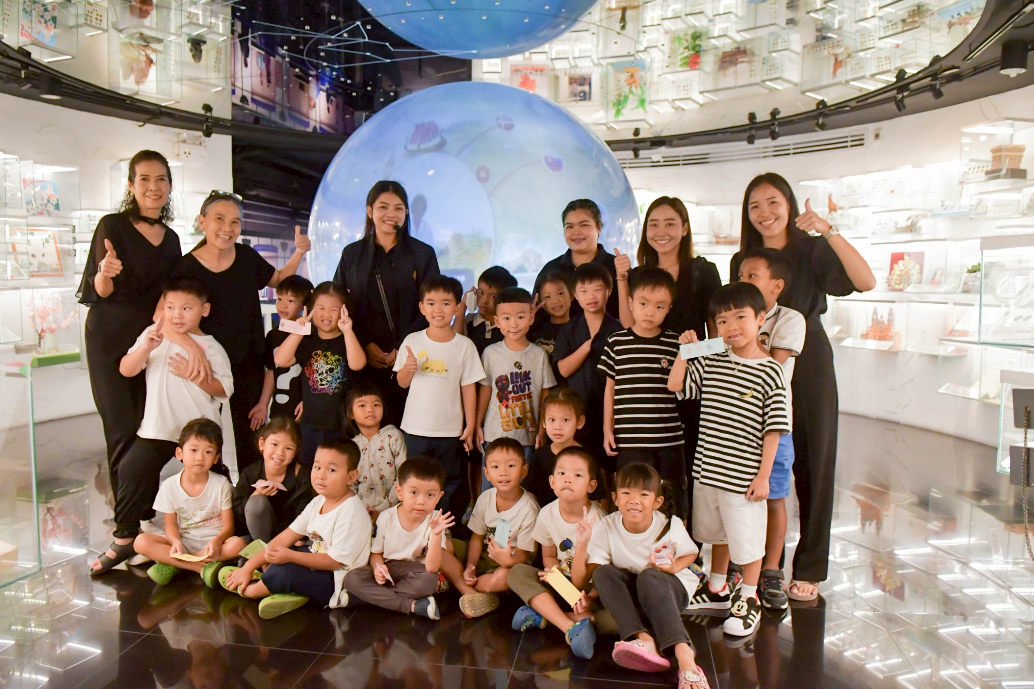 LINE_ALBUM_103068 โรงเรียนอนุบาลสร้างสรรค์_251104_11.jpg