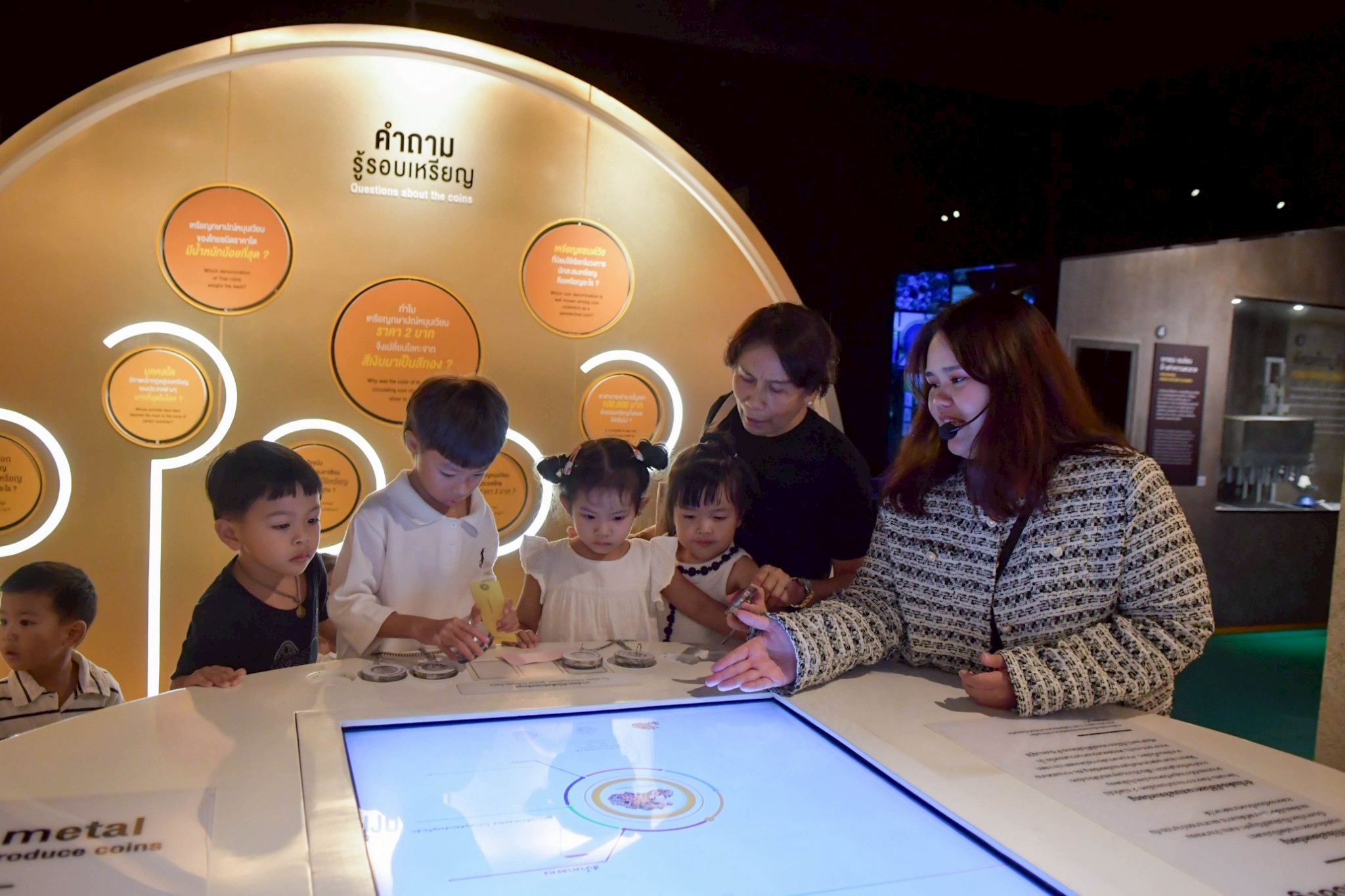 LINE_ALBUM_103068 โรงเรียนอนุบาลสร้างสรรค์_251104_7.jpg