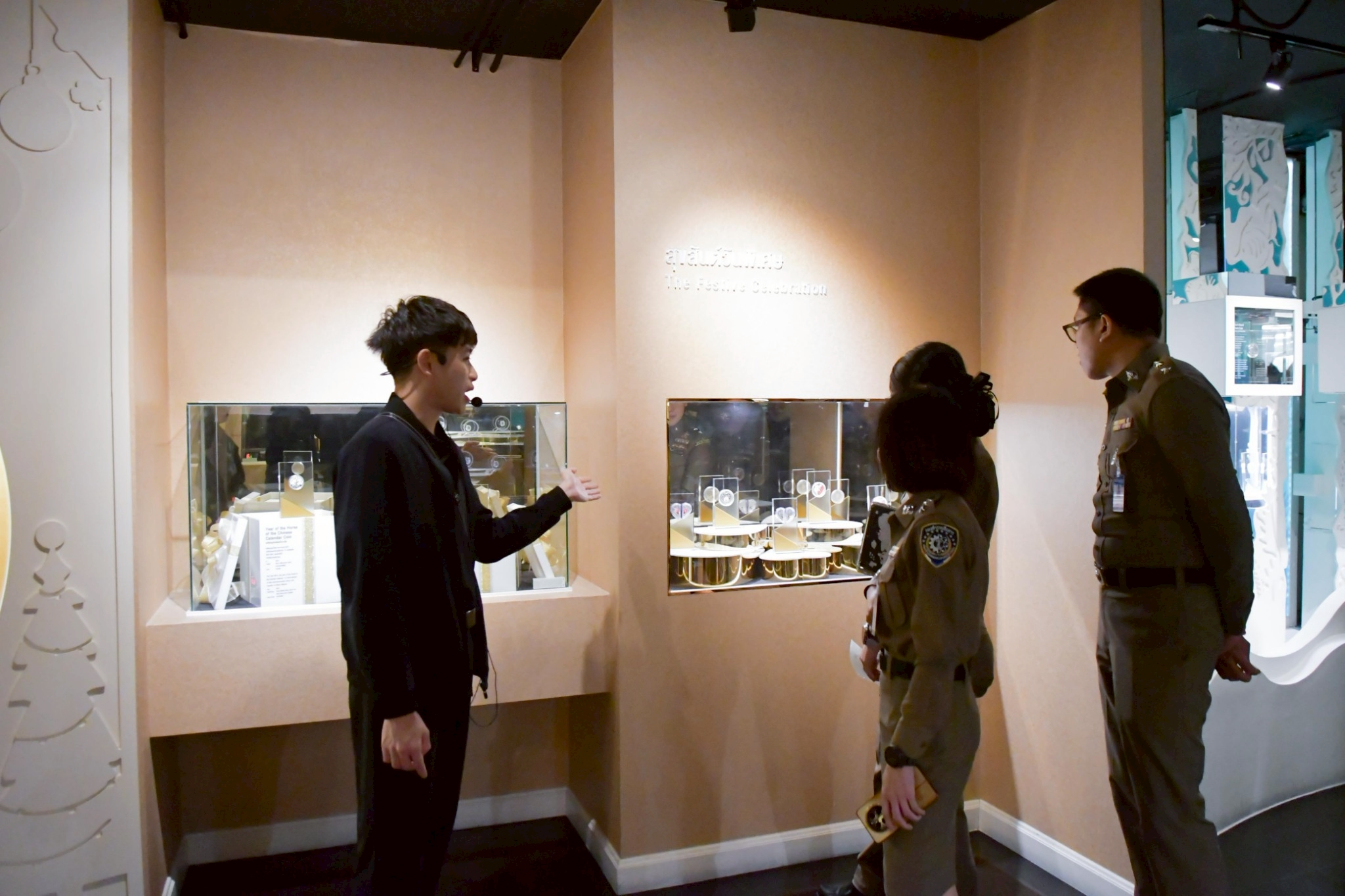 LINE_ALBUM_040269 วิทยาลัยการตำรวจ_260205_10.jpg