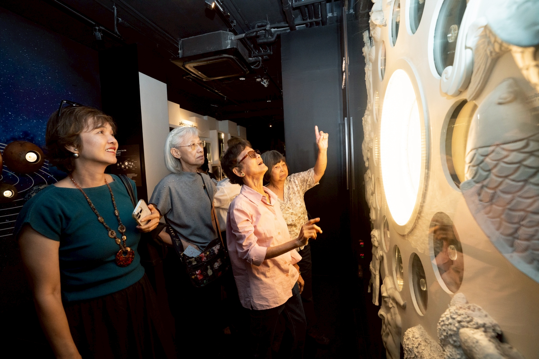 LINE_ALBUM_250269 ชมรมสูงวัยเอสติน_260227_5.jpg