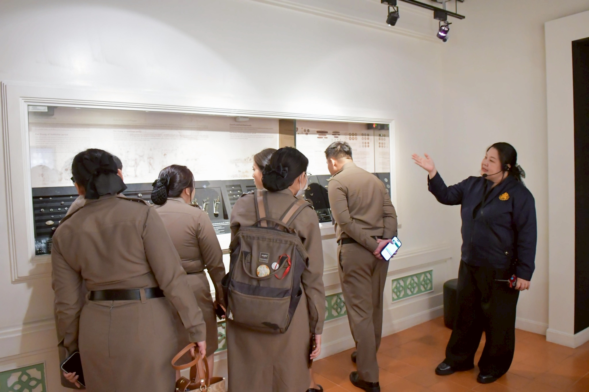 LINE_ALBUM_040269 วิทยาลัยการตำรวจ_260205_14.jpg