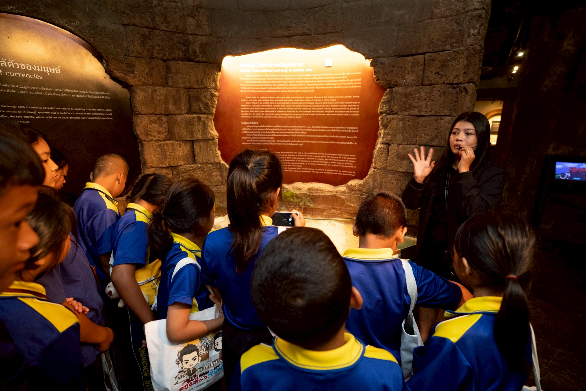 LINE_ALBUM_060369  อบจ สิงห์บุรี_260312_18.jpg