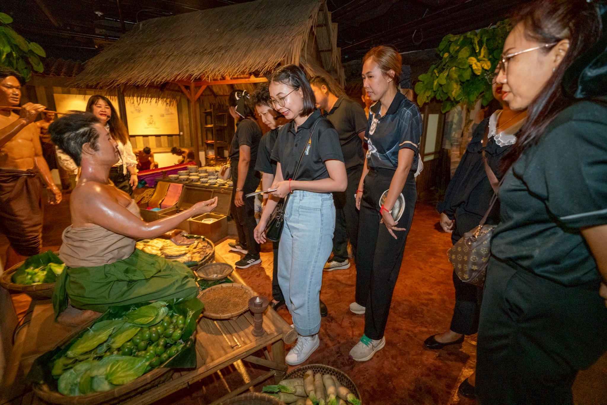 LINE_ALBUM_69-03-27 รร.ชุมชนบ้านไทรย้อย เเละโรงเรียนโค.4.jpg