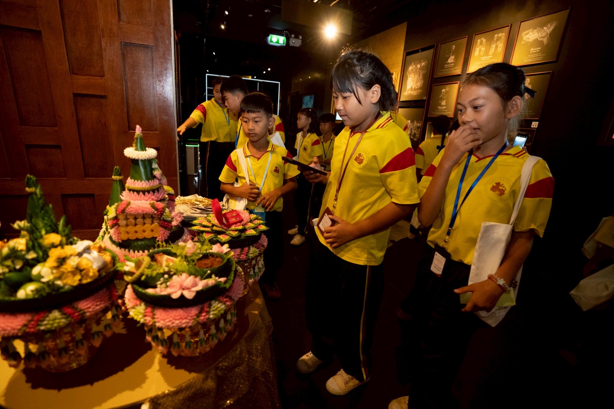 LINE_ALBUM_060369  อบจ สิงห์บุรี_260312_7.jpg