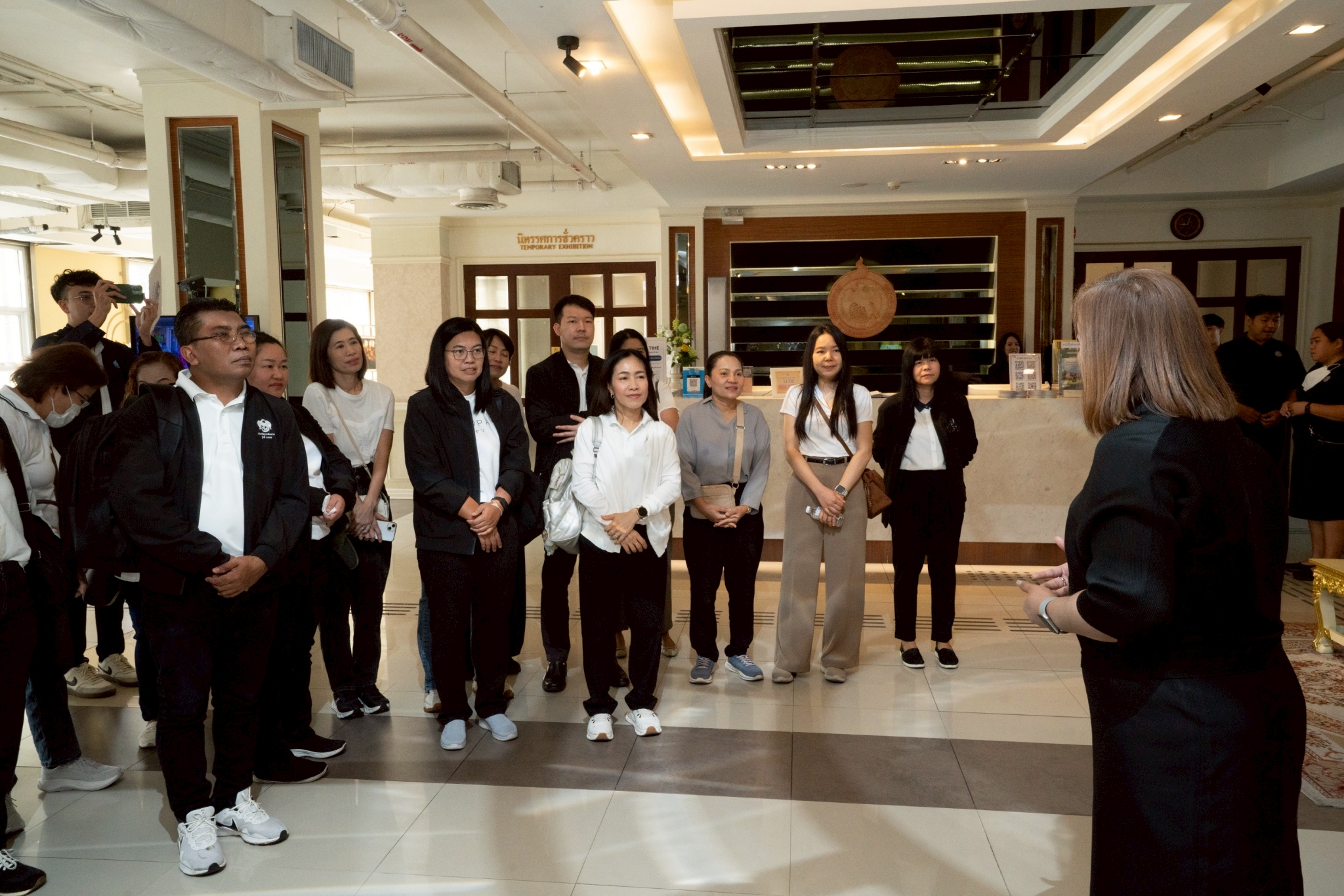 LINE_ALBUM_190369 นบก_260320_8.jpg