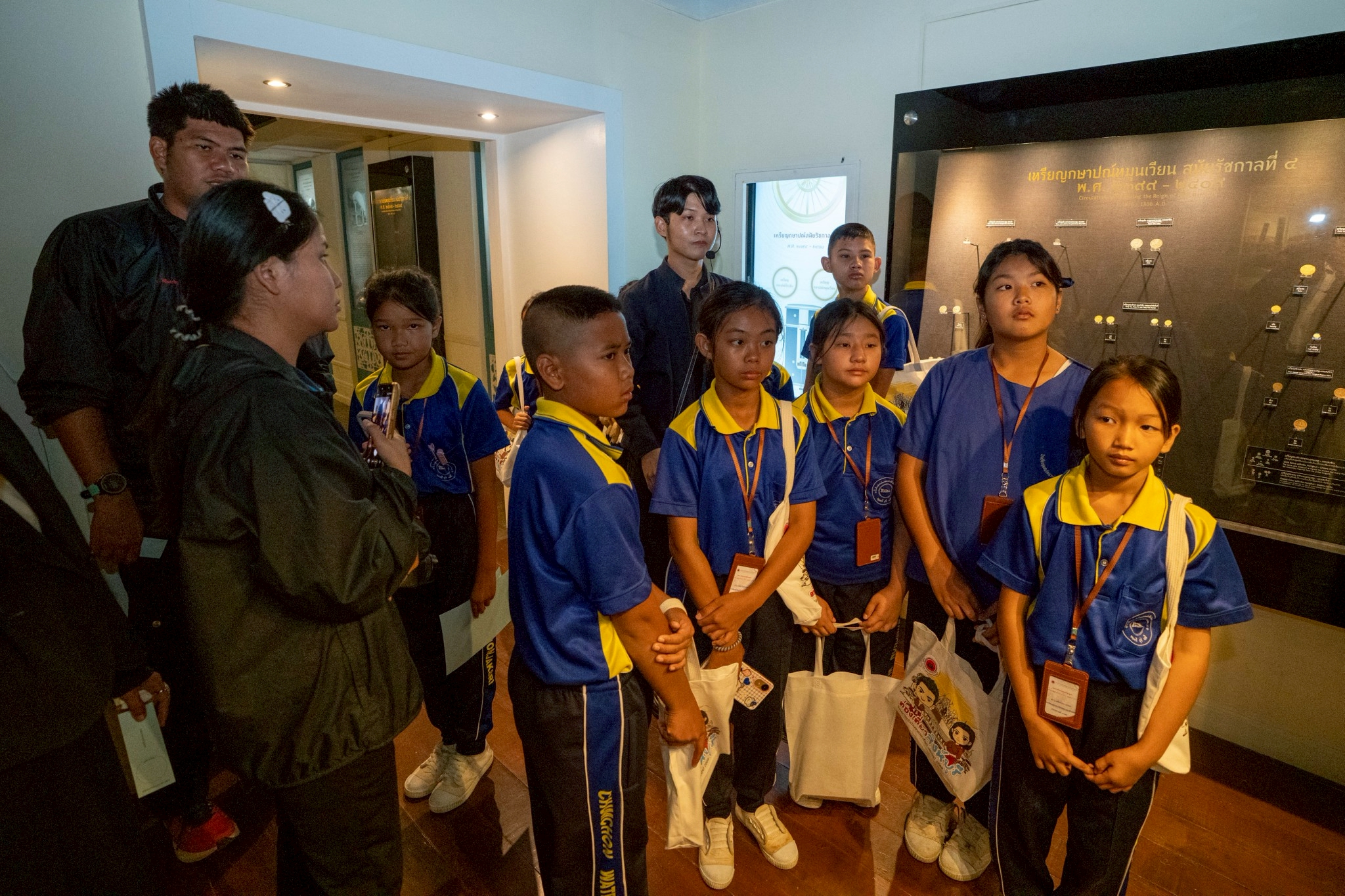 LINE_ALBUM_060369  อบจ สิงห์บุรี_260312_13.jpg