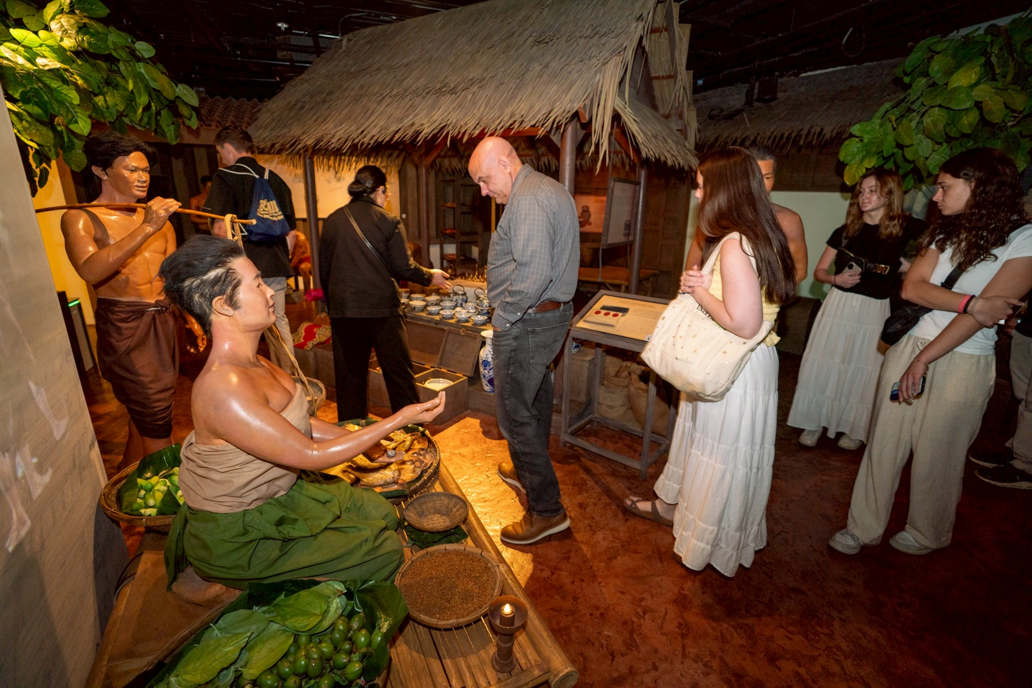 LINE_ALBUM_69-03-27 วิทยาลัยนานาชาติ ม.บูรพา_260401_8.jpg