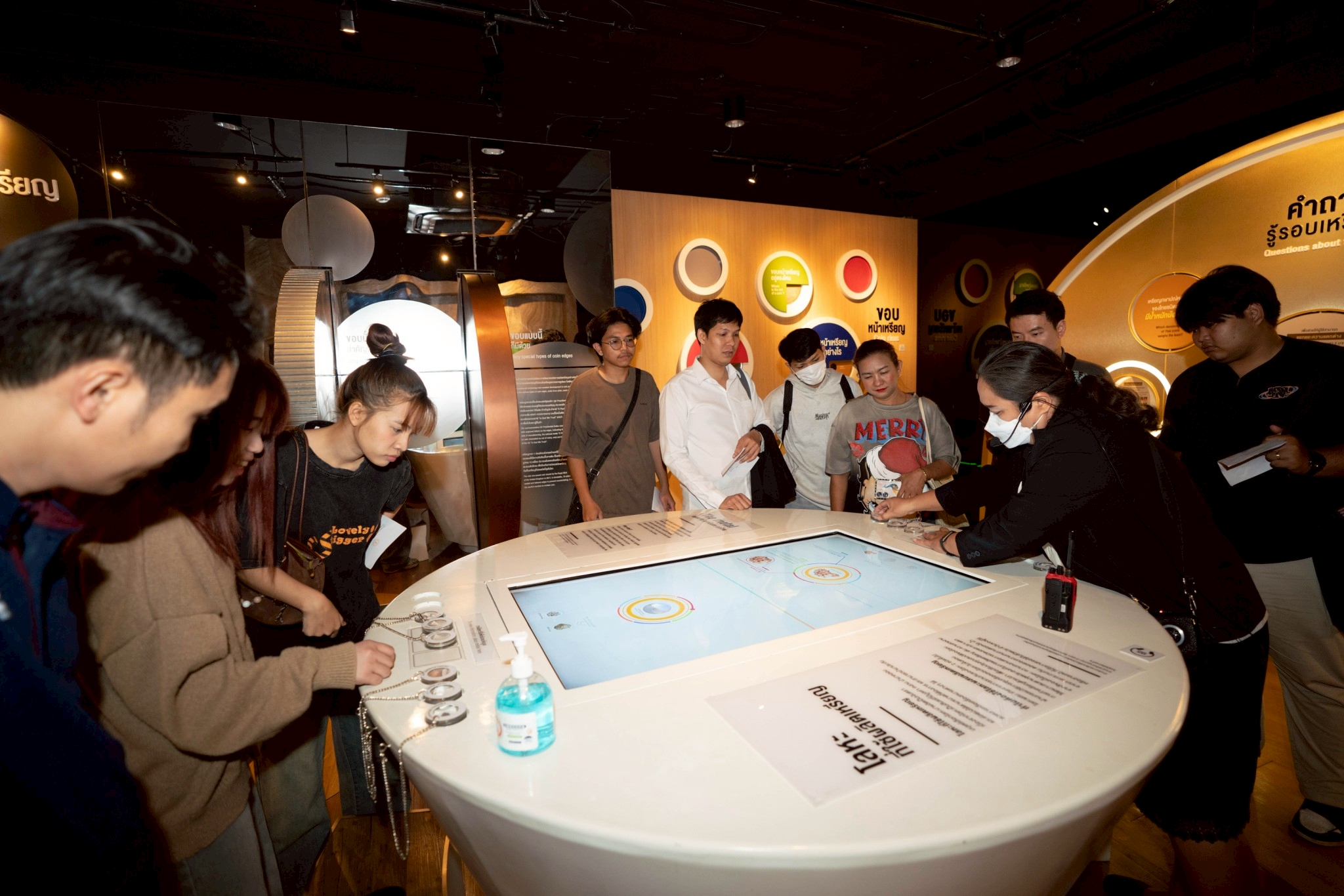 LINE_ALBUM_69-03-27 ศูนย์การเรียนรู้ระดับเขต ราชเทวี_2604.jpg