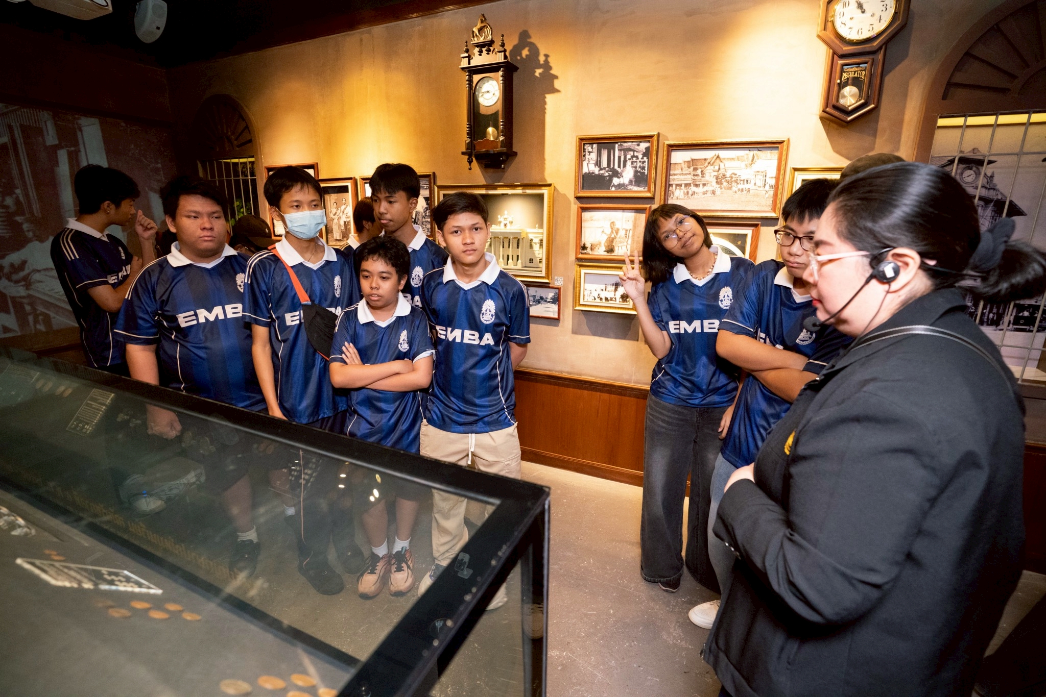 LINE_ALBUM_26-03-69 รรบางปะกอก_260410_8.jpg