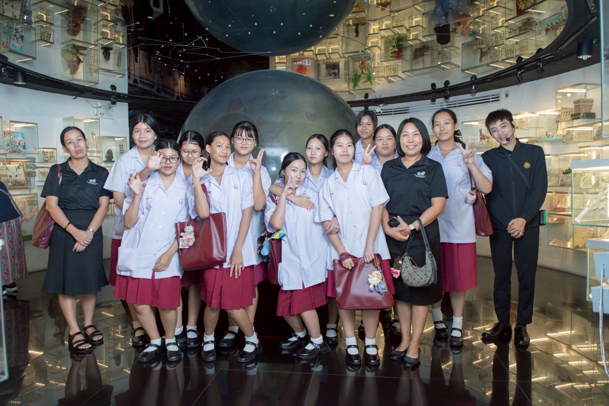 LINE_ALBUM_061069 รร วัฒนาวิทยาลัย_260611_6.jpg
