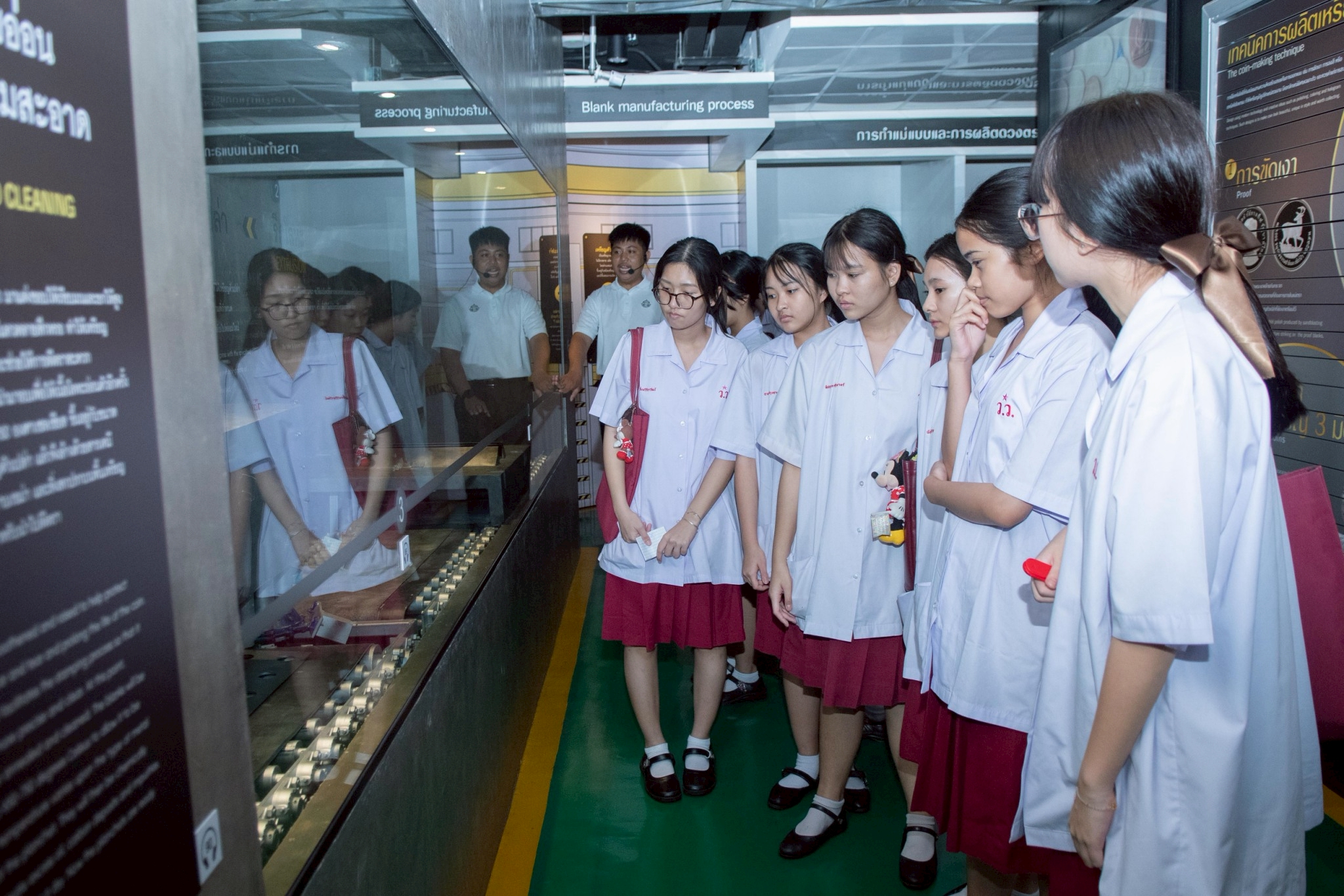 LINE_ALBUM_061069 รร วัฒนาวิทยาลัย_260611_3.jpg