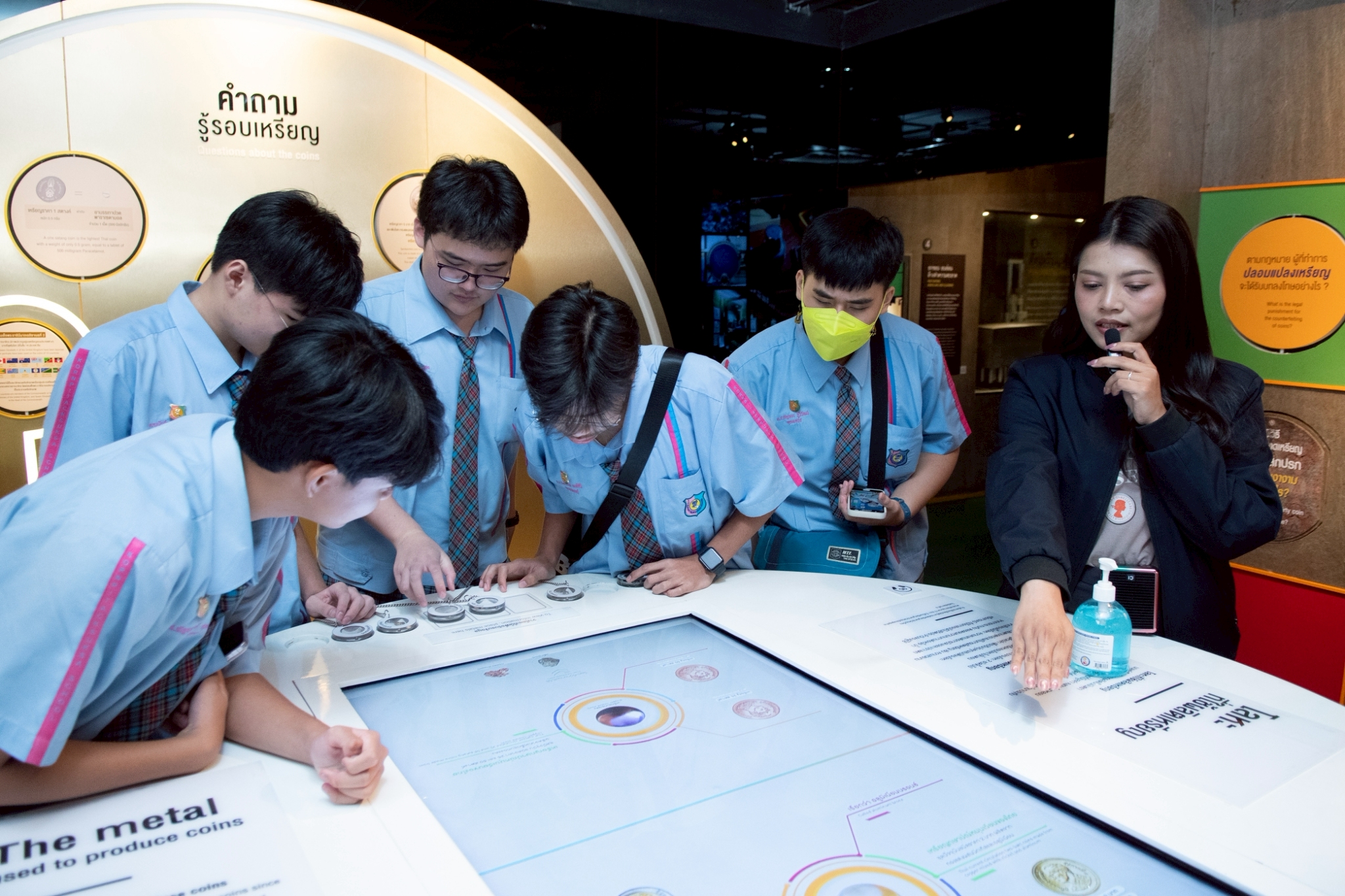 LINE_ALBUM_050669 โรงเรียนกรพิทักษ์ศึกษา_260608_2.jpg