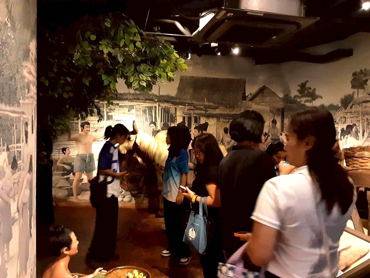 LINE_ALBUM_คณะอาจารย์ ม.สวยนดุสิต (13มิ.ย.69)_260615_3.jpg