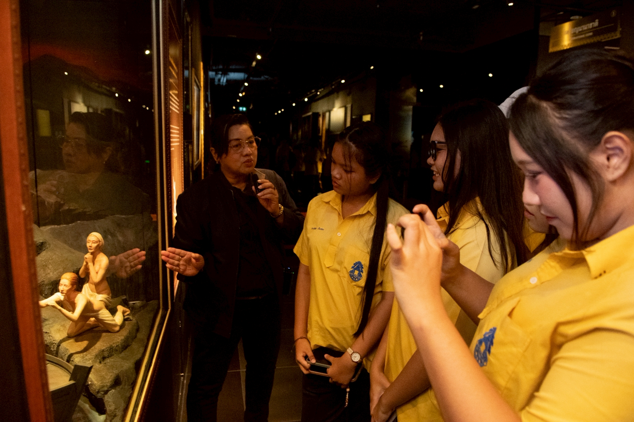 LINE_ALBUM_030769 โรงเรียนราชดำริ_260708_11.jpg