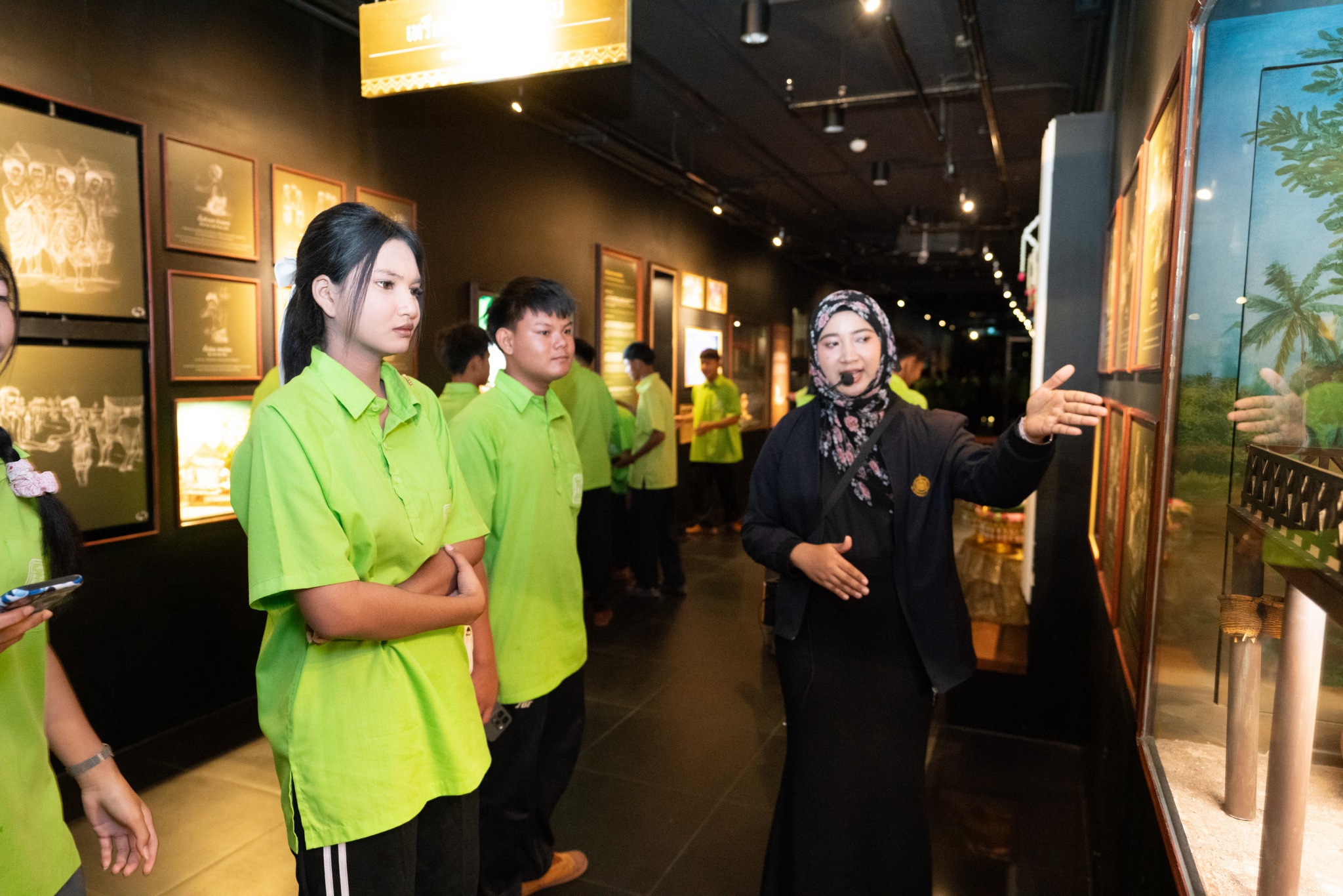 LINE_ALBUM_260869 วัดรุ้ง_260826_13.jpg