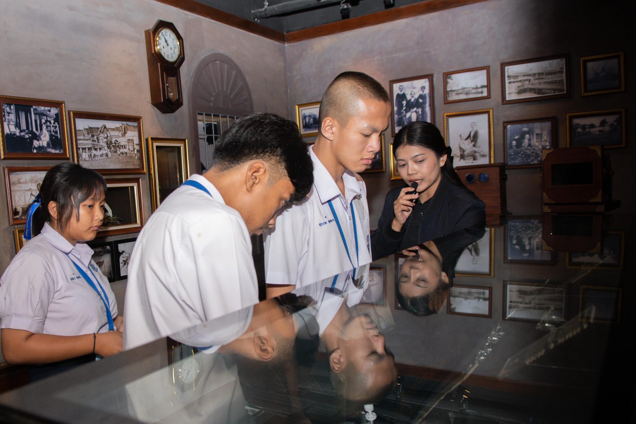 LINE_ALBUM_090969 คุรุราษร์รังสฤษฎ์_260914_19.jpg