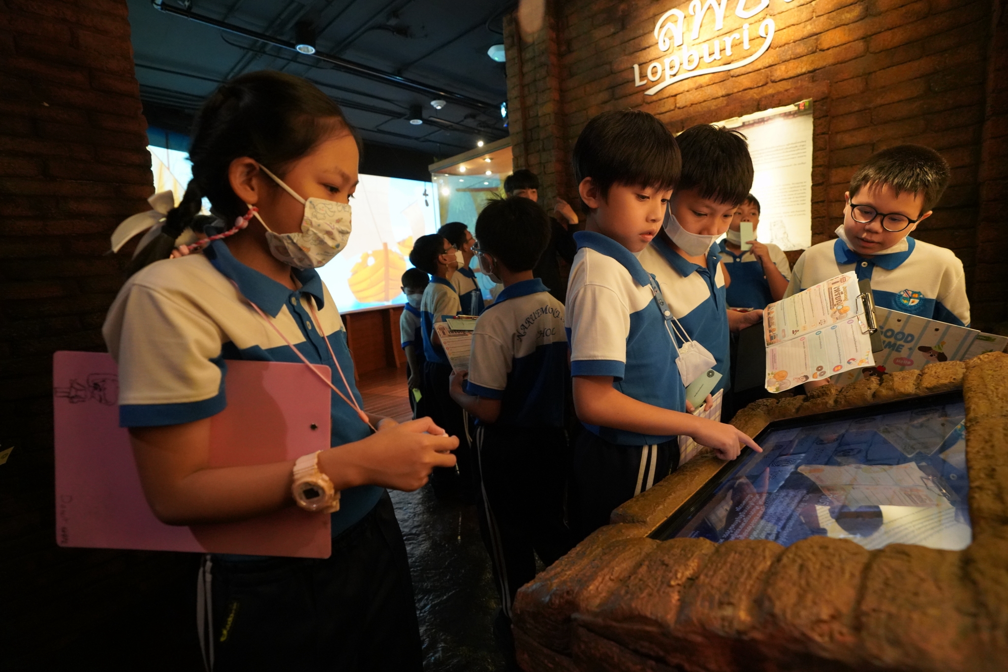 LINE_ALBUM_69-03-15 รร. นฤมลทิน ธนบุรี_261020_2.jpg
