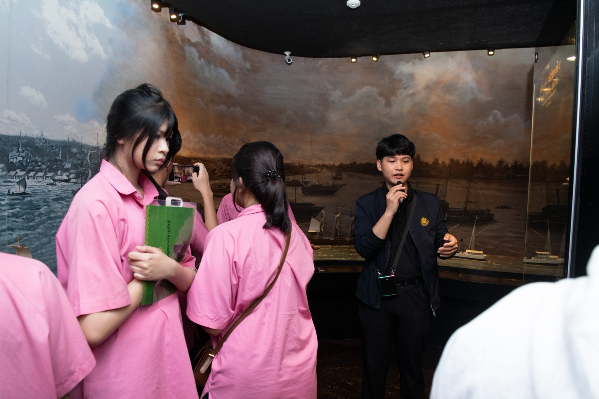 LINE_ALBUM_021069 โรงเรียนสมุทรสาครวุฒิชัย_261020_10.jpg