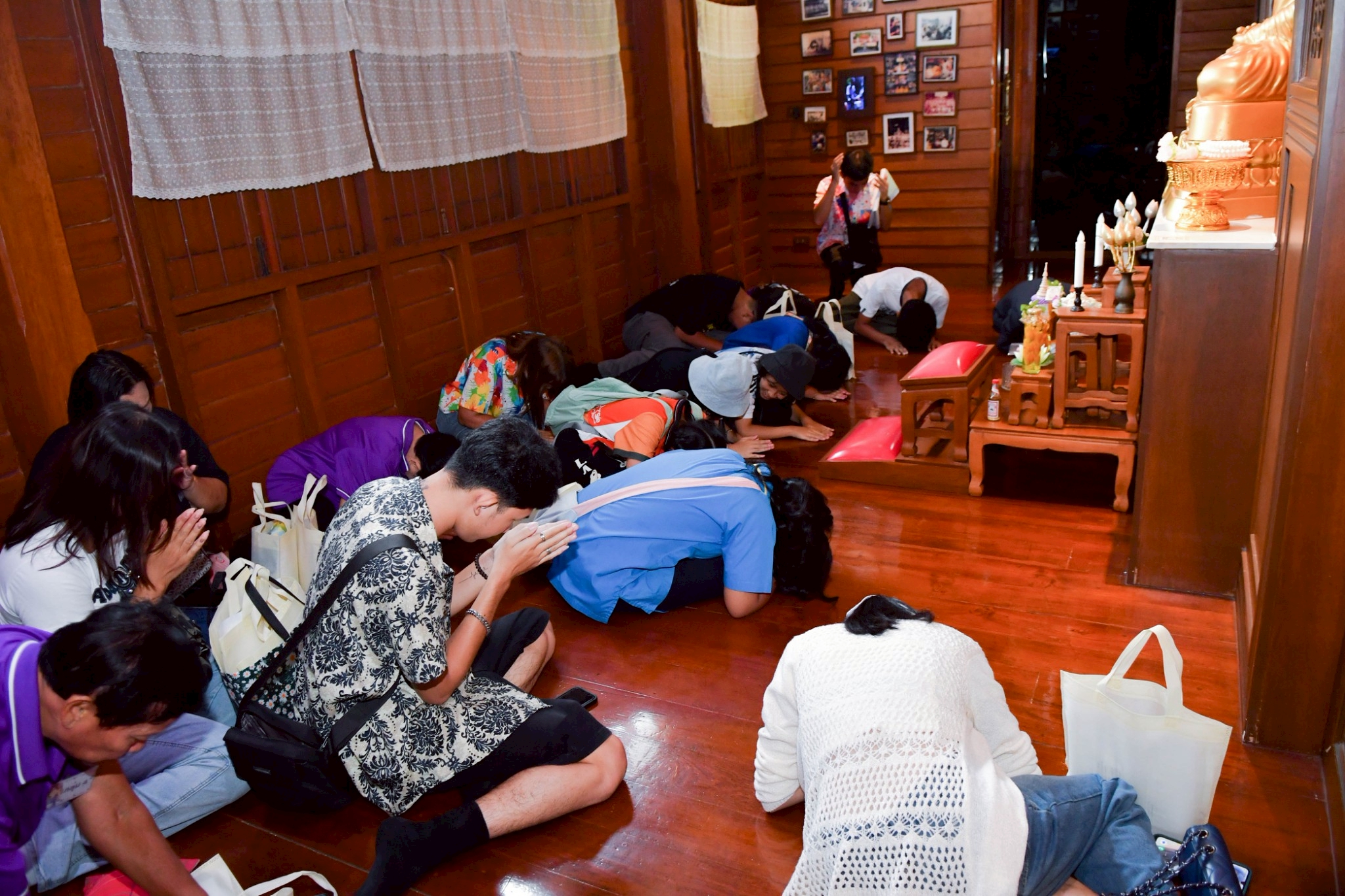 LINE_ALBUM_042268 สำนักงานเขตบางนา_250424_5.jpg