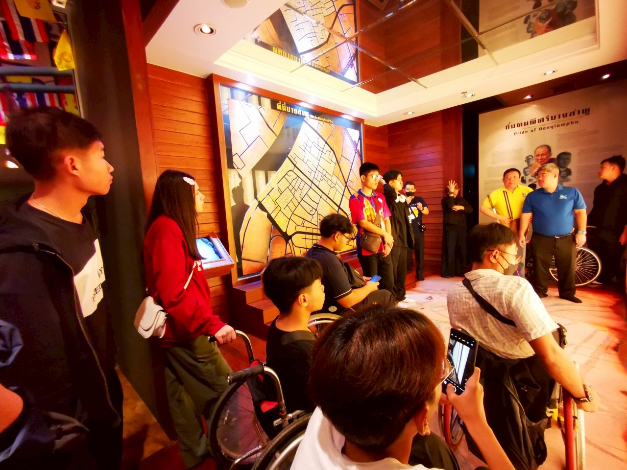 LINE_ALBUM_คณะเดือนสิงหาคม 68_250806_4.jpg