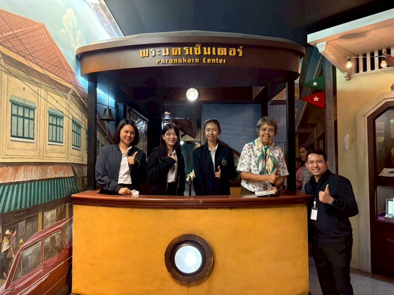 LINE_ALBUM_คณะเดือนกันยา68_251003_7.jpg