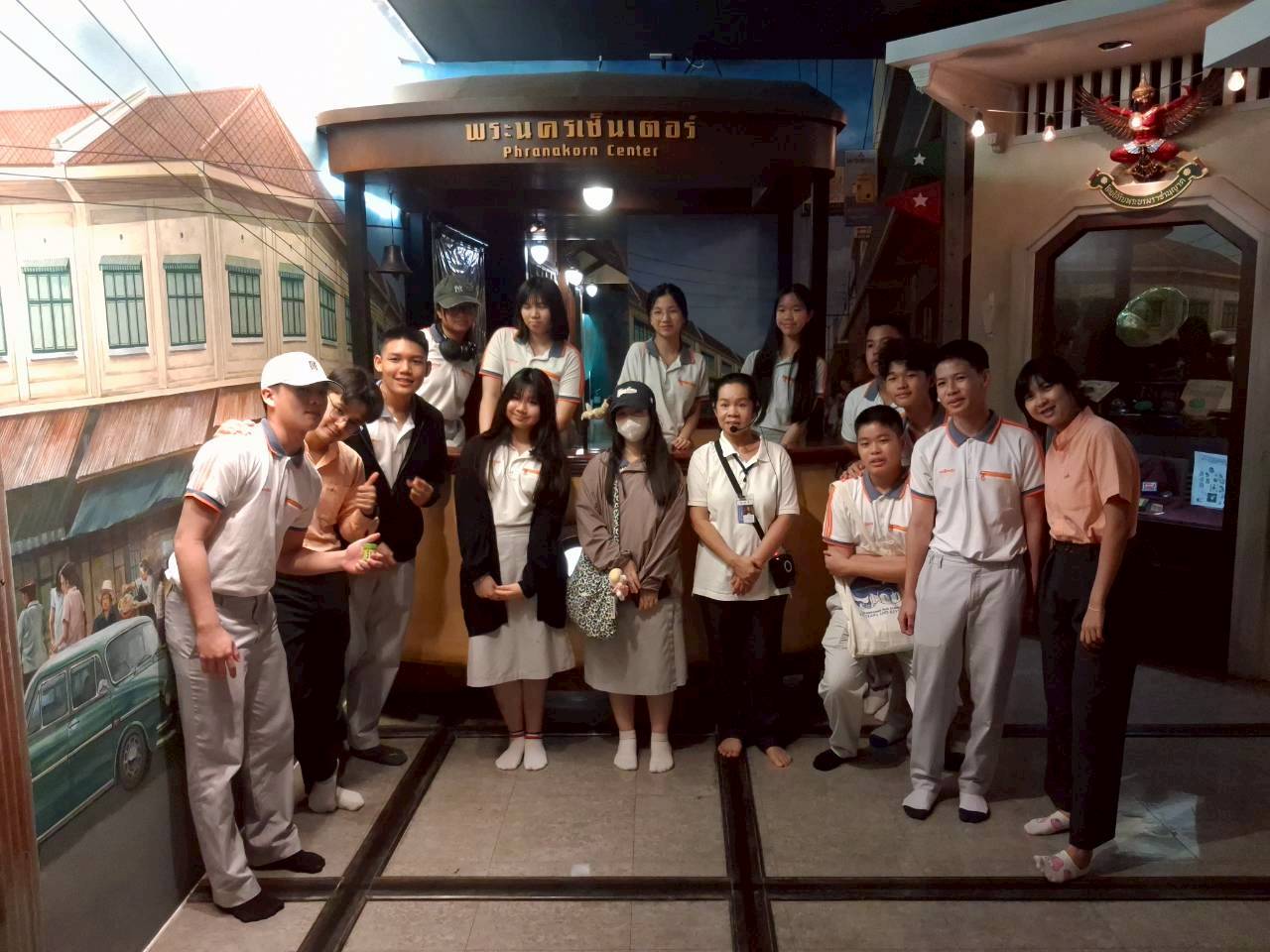 LINE_ALBUM_คณะเดือนกันยา68_251003_8.jpg