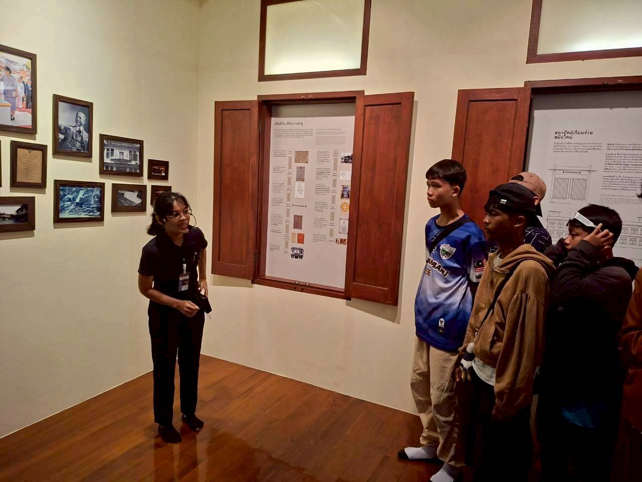 LINE_ALBUM_คณะเดือนพฤศจิกายน 68_251116_3.jpg