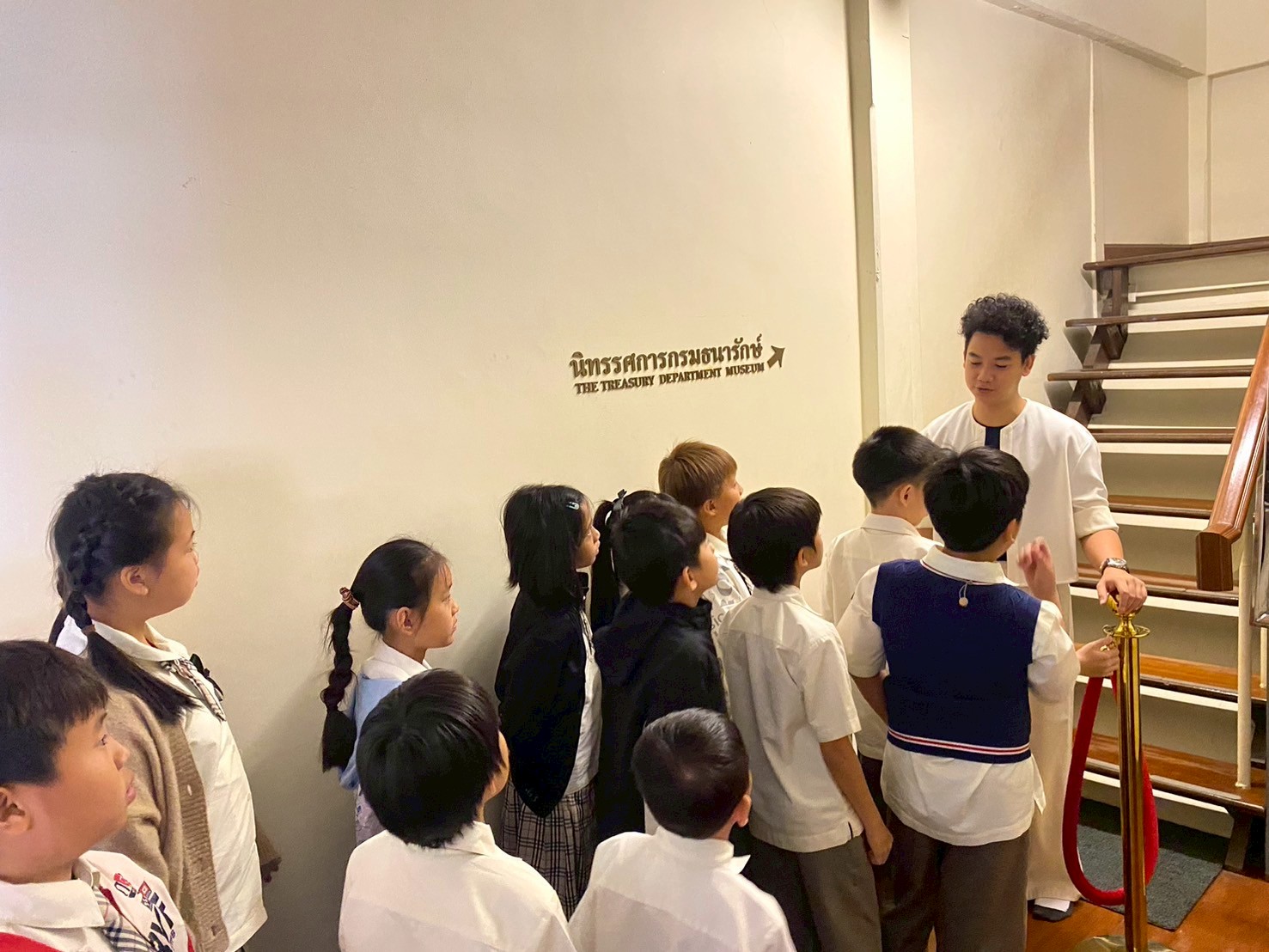 LINE_ALBUM_คณะเดือนพฤศจิกายน 68_251129_4.jpg