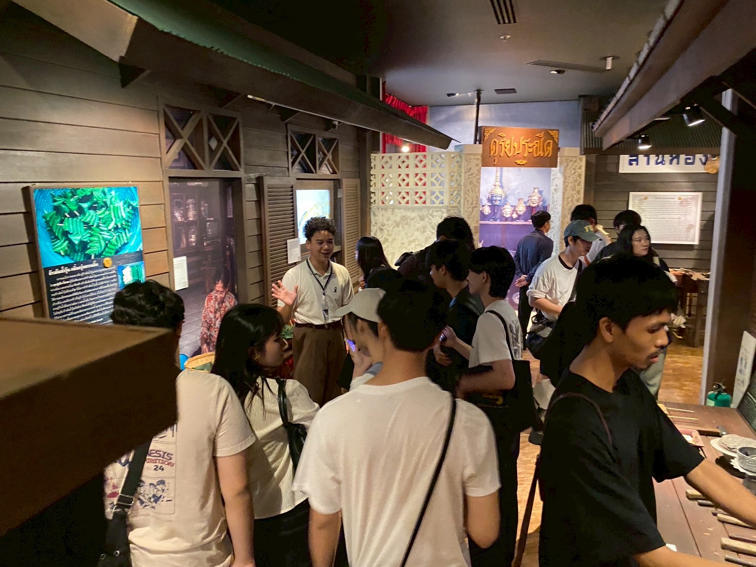 LINE_ALBUM_คณะธ.ค. 68_251211_7.jpg