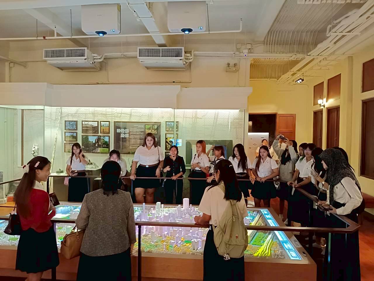 LINE_ALBUM_คณะ มี.ค. 69_260321_6.jpg