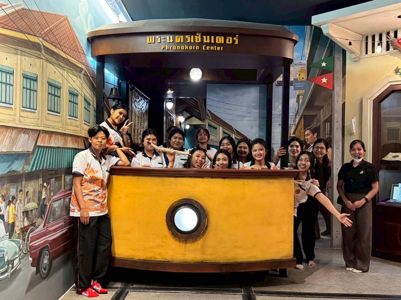 LINE_ALBUM_คณะ พ.ค.69_260514_5.jpg