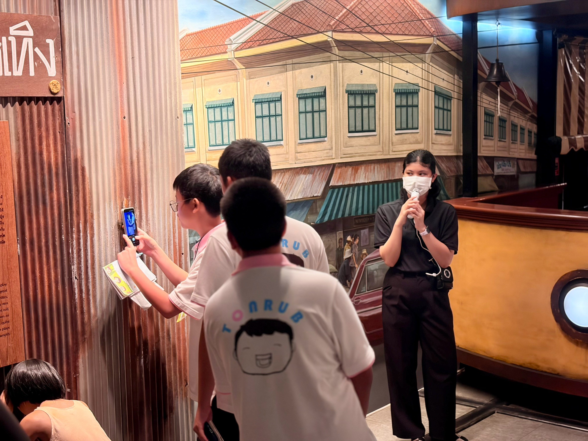 LINE_ALBUM_หมู่คณะ ต.ค. 69_261007_4.jpg