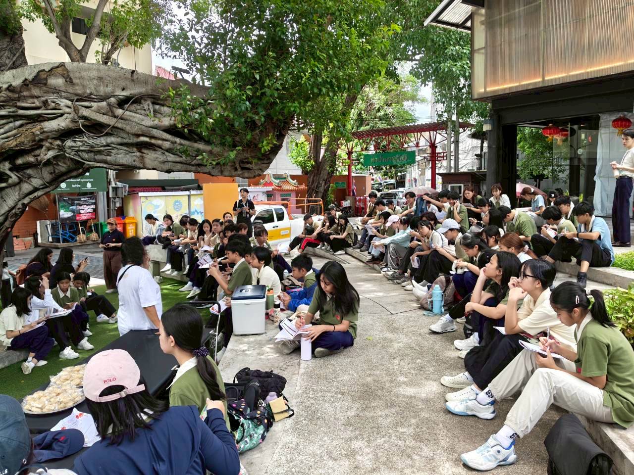 LINE_ALBUM_คณะเดือนมิถุนายน 69_260702_1.jpg