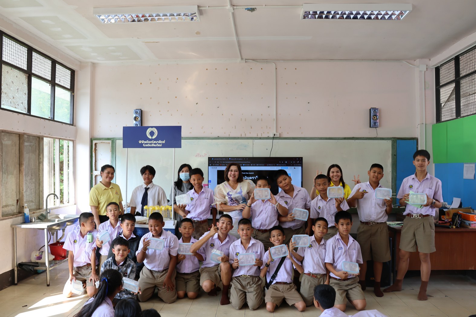 3G4A4584_1575x1050.JPG