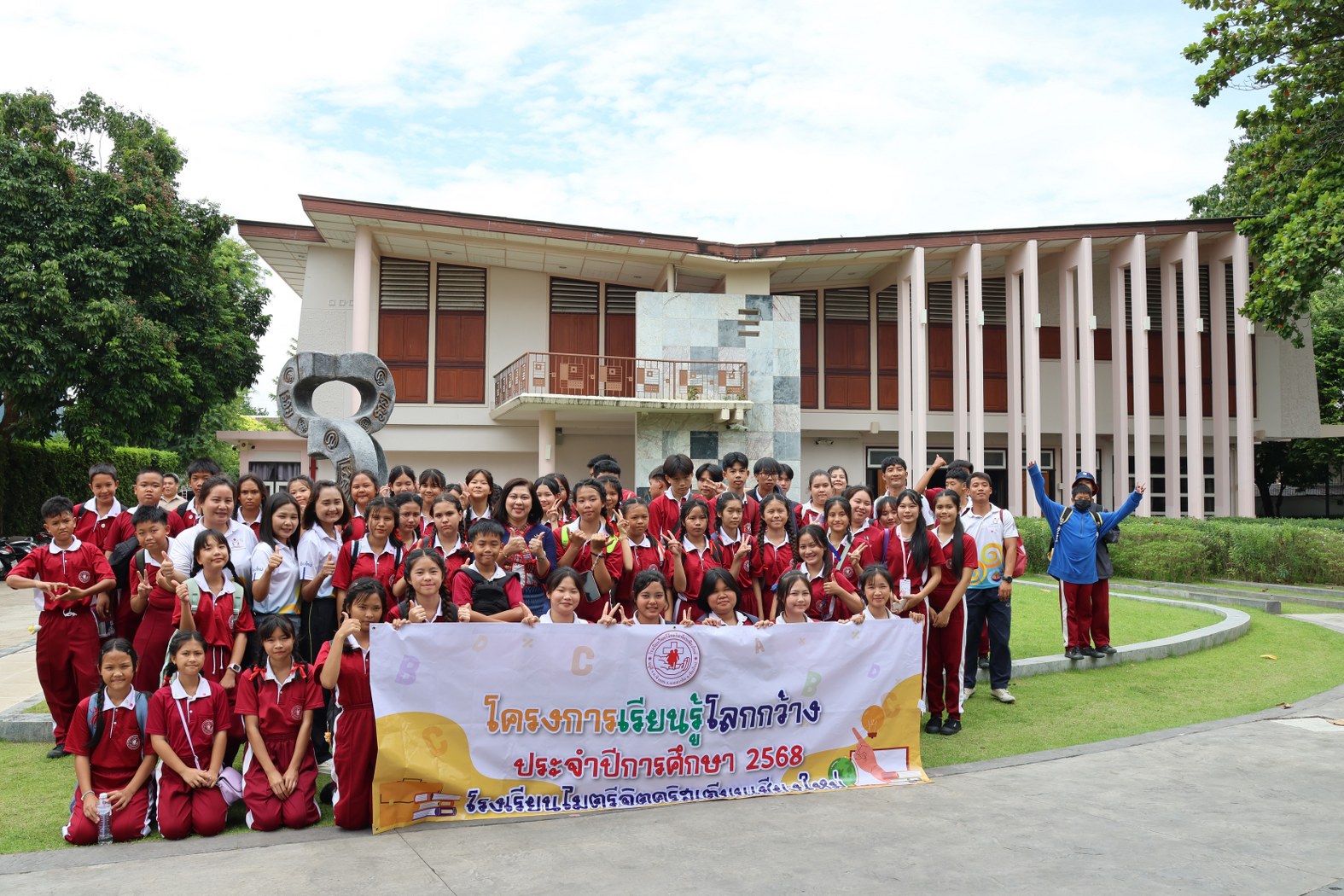 3G4A2946_1575x1050.JPG