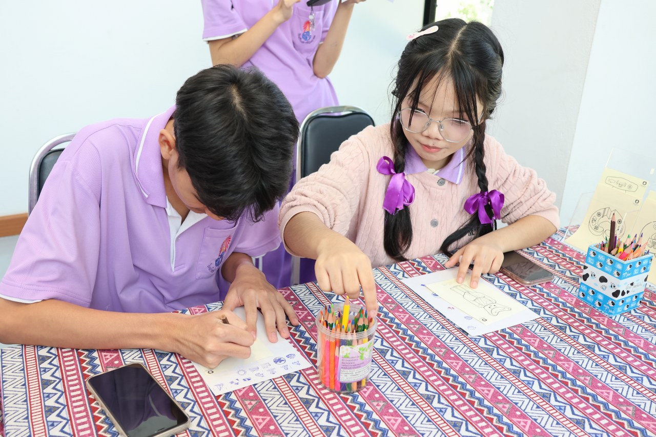 3G4A2978_1280x853.JPG