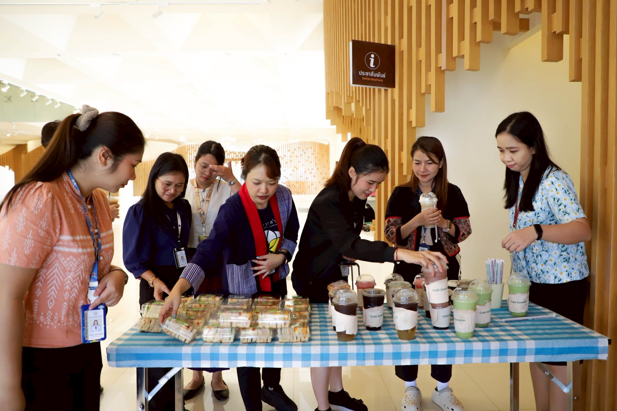 LINE_ALBUM_ธนารักษ์ Value meal_250912_132.jpg