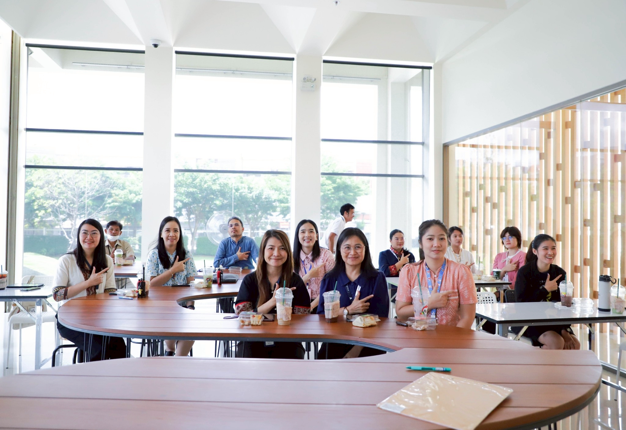 LINE_ALBUM_ธนารักษ์ Value meal_250912_116.jpg
