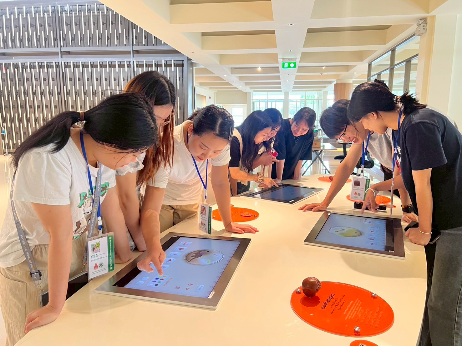 LINE_ALBUM_คณะ พฤศจิกายน_251111_8.jpg