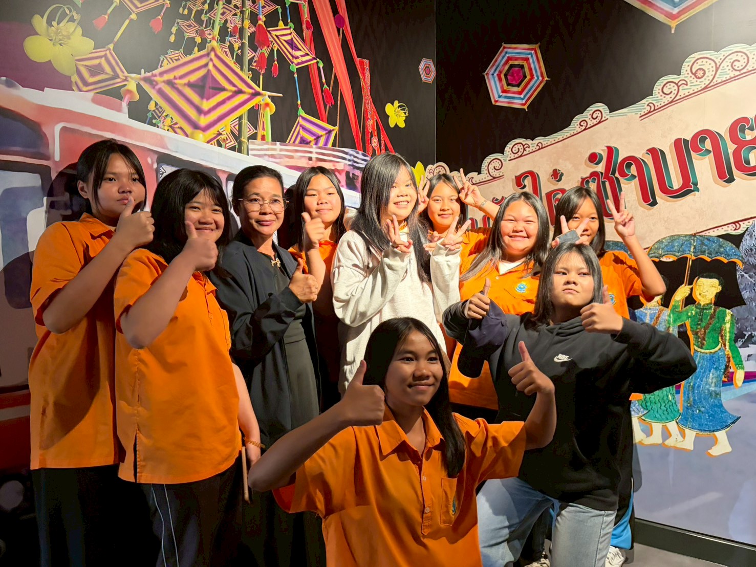 LINE_ALBUM_คณะ ธันวาคม 2568_251226_22.jpg